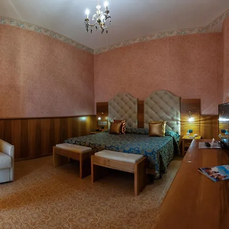 Park Hotel